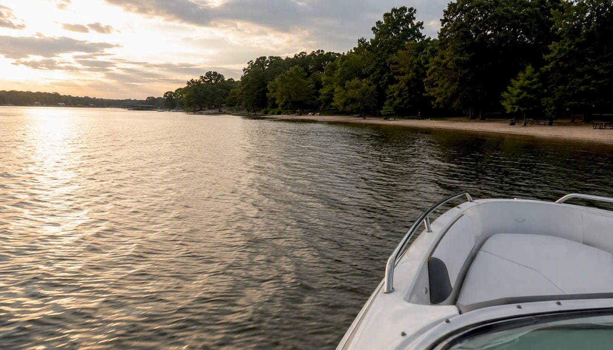 Best Beaches Close to Charlotte NC by Rented Boat