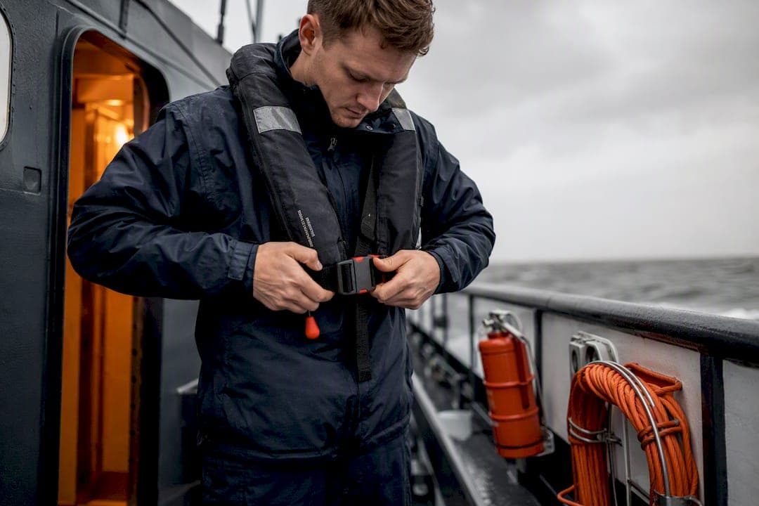 Charterers: Ask for STCW and ENG1, 5 Minutes to Protect Your Booking