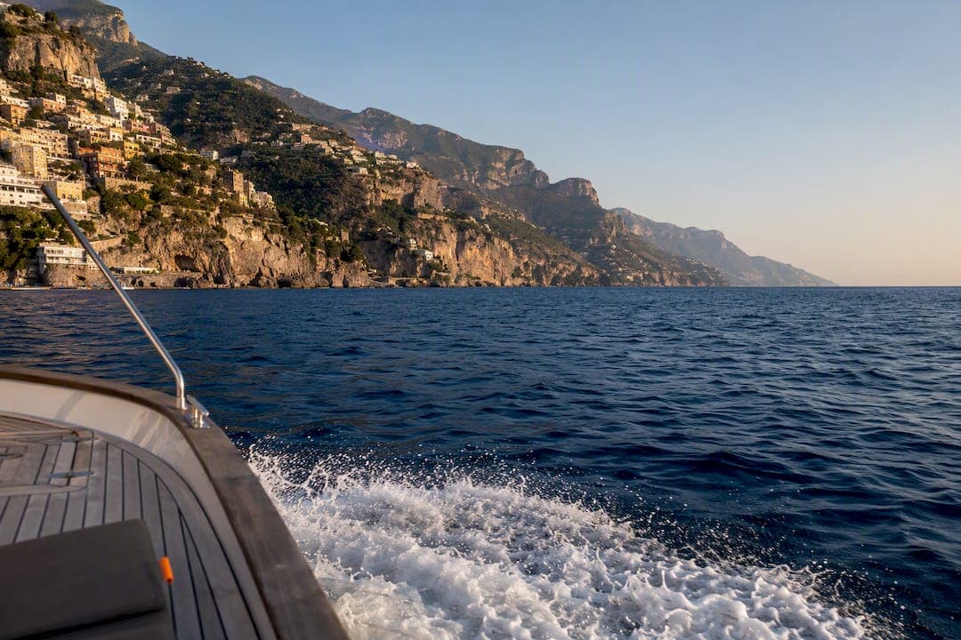 Avoid Booking Mistakes: 7 Day Amalfi Coast Sailing Itinerary, 55–75 NM