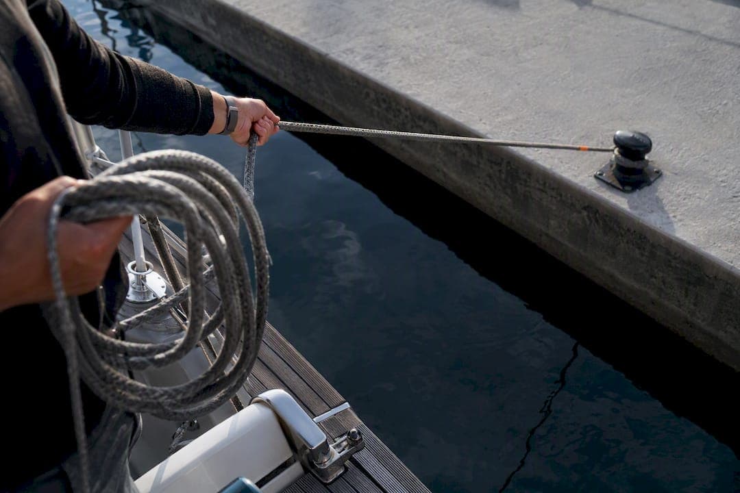 Med Mooring: Singlehanded Checklist and 7 Steps for Sailors